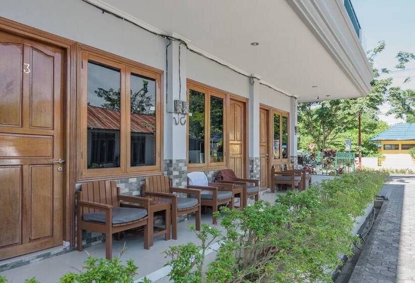 بنسيون Reddoorz Syariah Near Sepinggan Airport Balikpapan