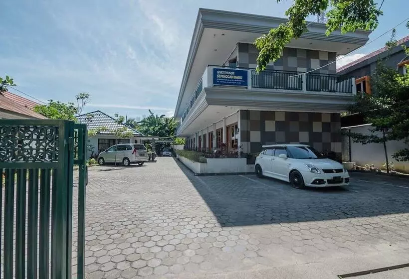 Majatalo Reddoorz Syariah Near Sepinggan Airport Balikpapan