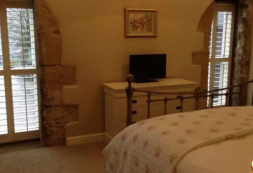 Tithe Barn Cottages