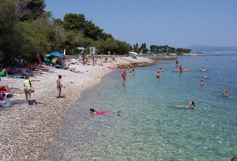 Apartments Adel 70 M From Beach