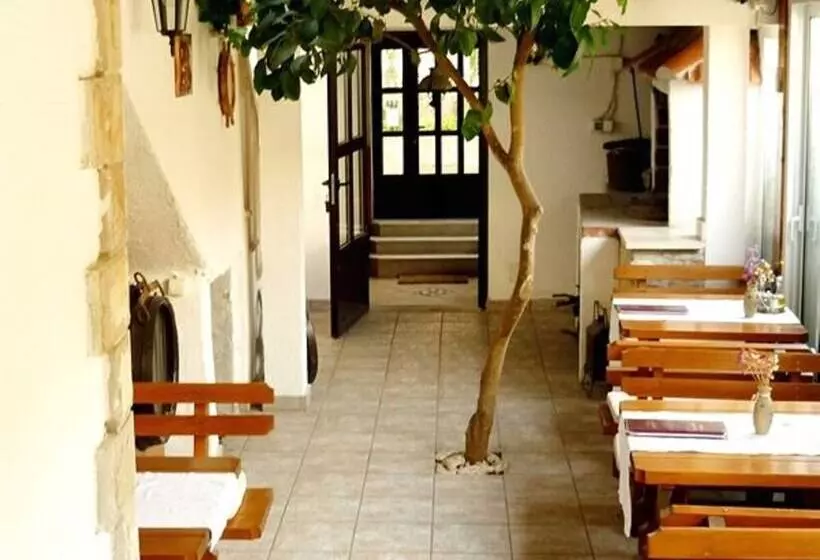 Apartments Adel   70 M From Beach