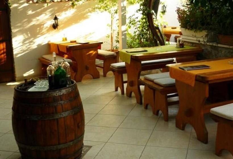 Apartments Adel 70 M From Beach