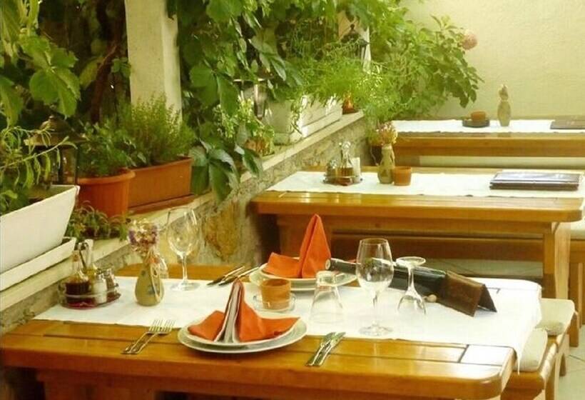 Apartments Adel 70 M From Beach