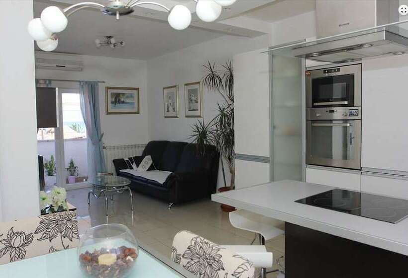 Apartments Adel 70 M From Beach