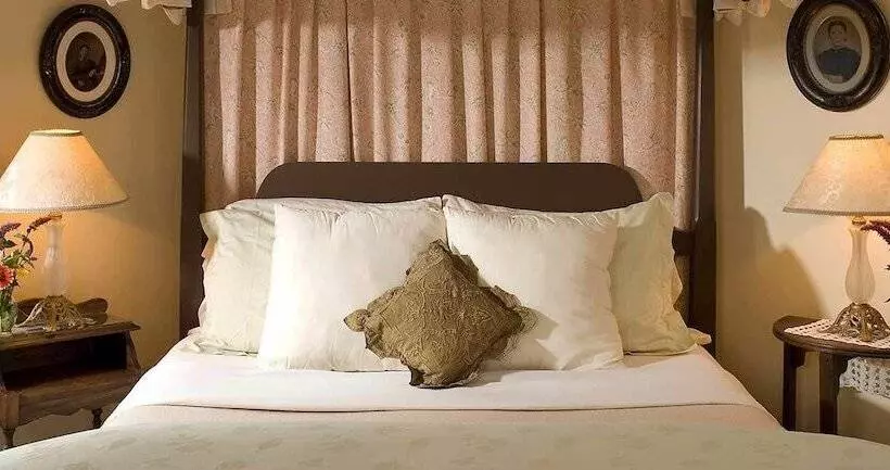 Aamiaismajoitus (B&B) Wakefield Inn & Restaurant