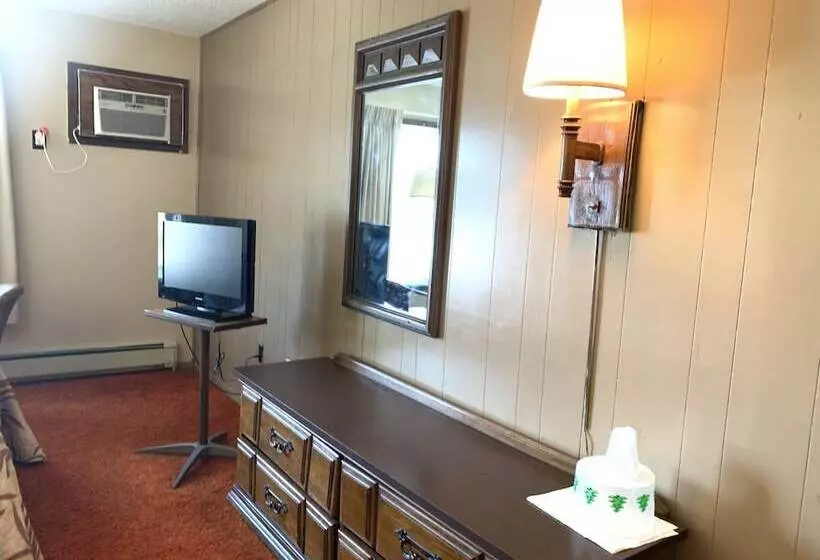 Circle S Motel