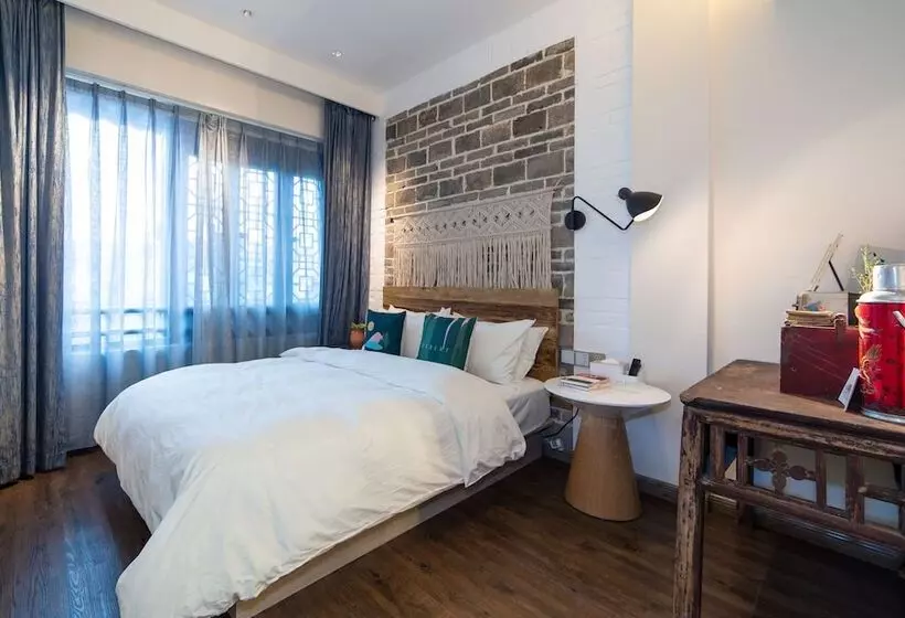 Guilin Nine Rooms Inn