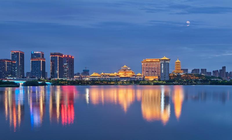 فندق Howard Johnson By Wyndham Jimei Lake Plaza Xiamen