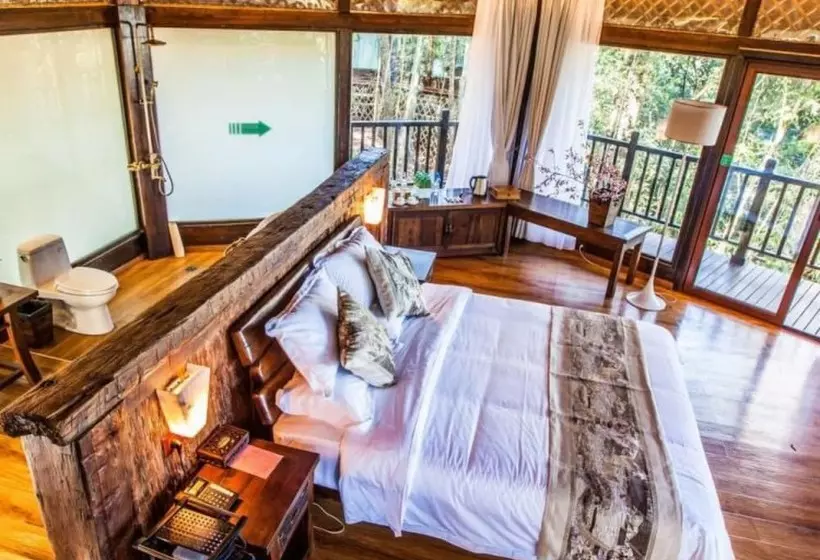 Hotelli Red Panda Manor Pu’re