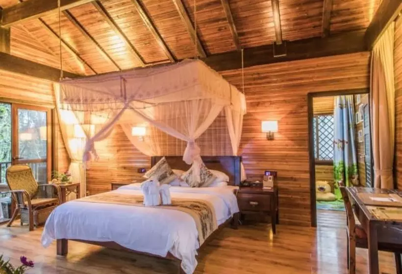 Hotelli Red Panda Manor Pu’re