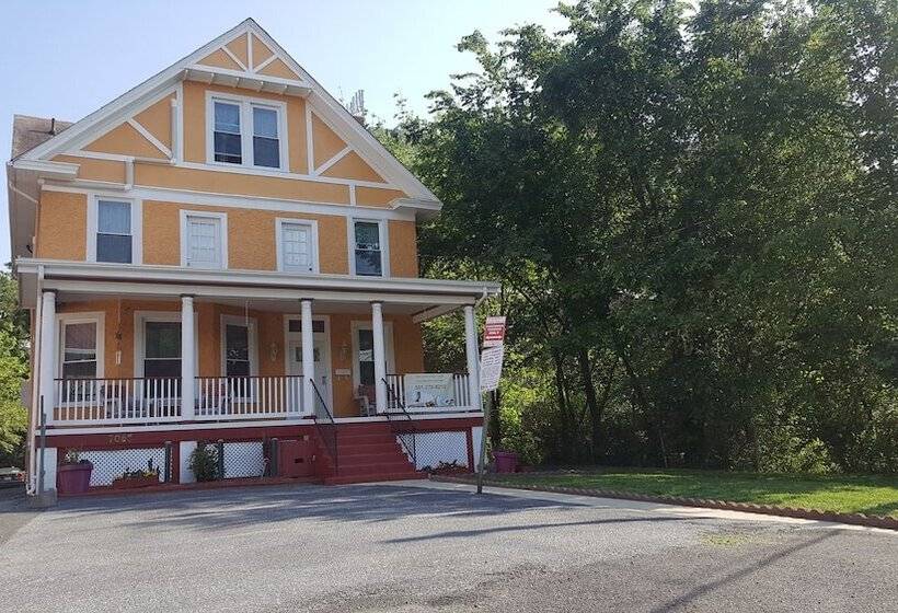 بنسيون Eden Park Guest House