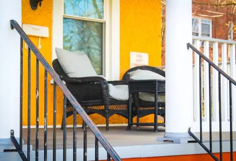 Majatalo Eden Park Guest House