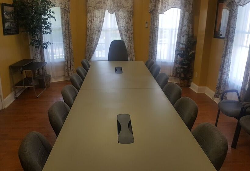 بنسيون Eden Park Guest House