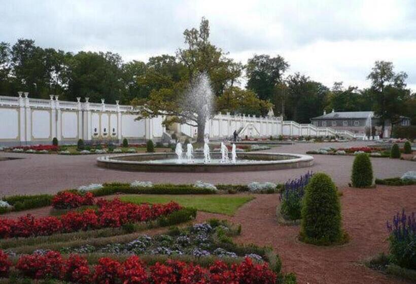 پانسیون Villa Kadriorg Hostel