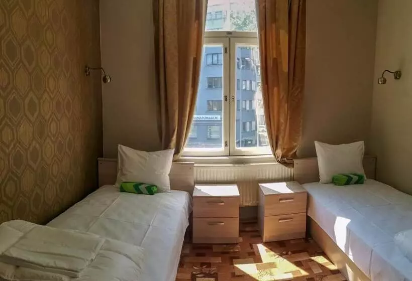 پانسیون Villa Kadriorg Hostel