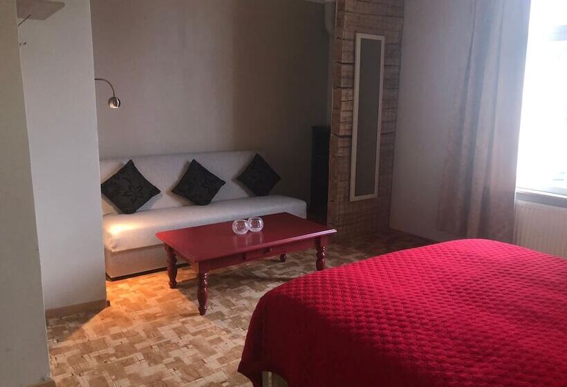 پانسیون Villa Kadriorg Hostel