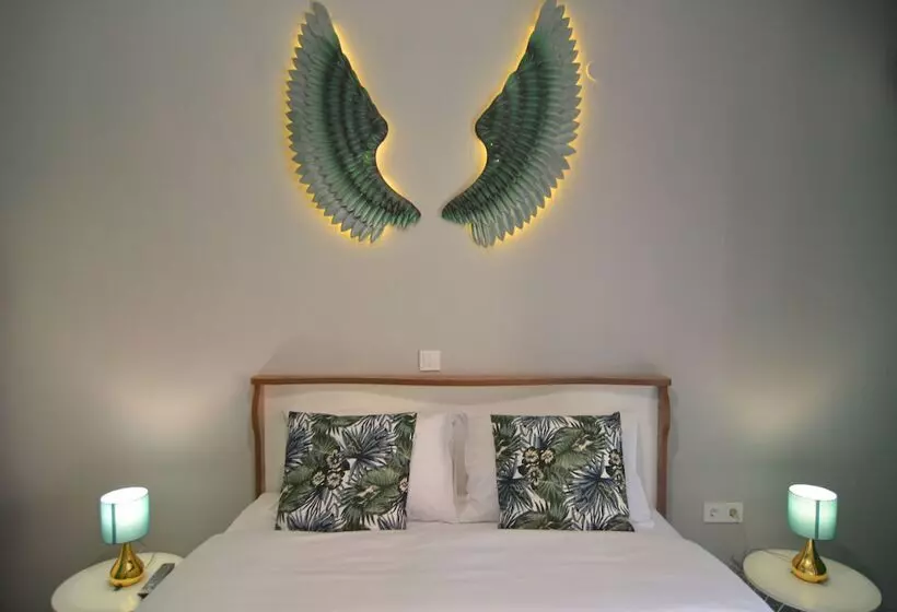 Wings Apartments