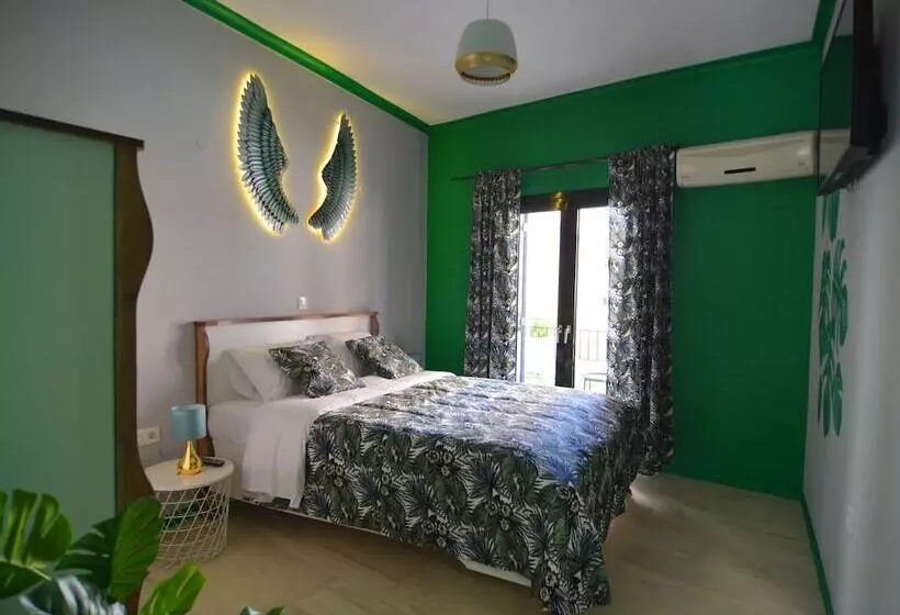 Wings Apartments