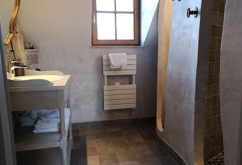 مبيت وإفطار L'etap'corteline