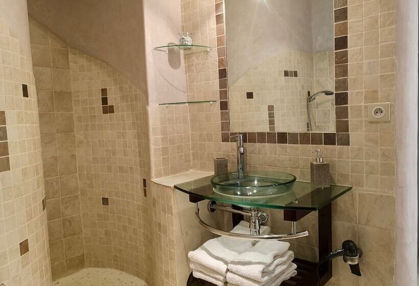 مبيت وإفطار L'etap'corteline