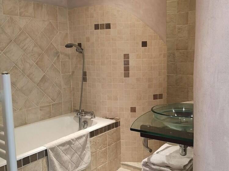 مبيت وإفطار L'etap'corteline