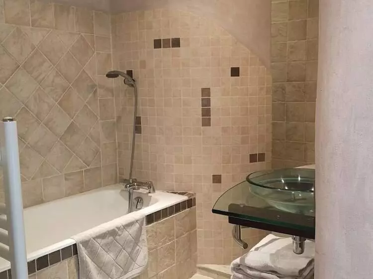 Aamiaismajoitus (B&B) L'etap'corteline