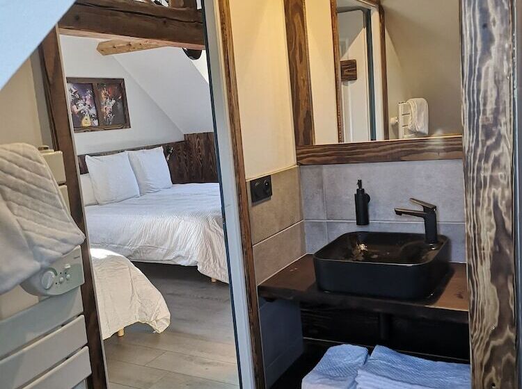 مبيت وإفطار L'etap'corteline