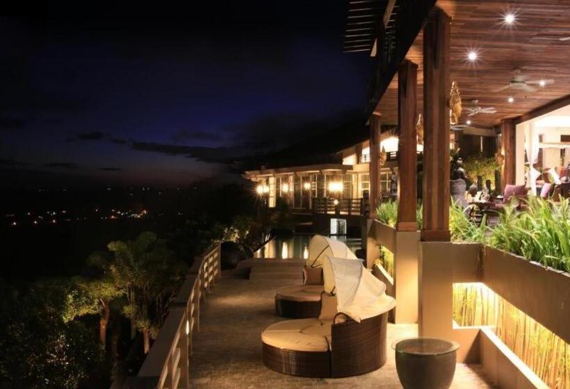 تختخواب و صبحانه The Oriental Luxury Suites Tagaytay