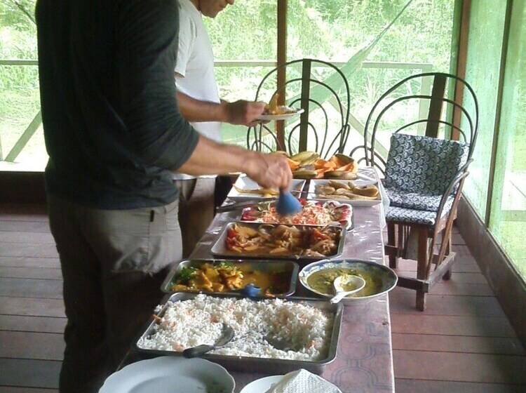 هتل Amazon Canopy Expeditions Ecolodge