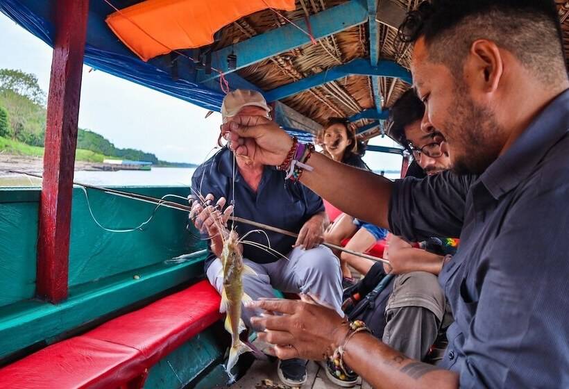 هتل Amazon Canopy Expeditions Ecolodge