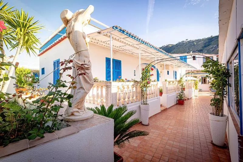 ホテル Casa Adolfo Ischia