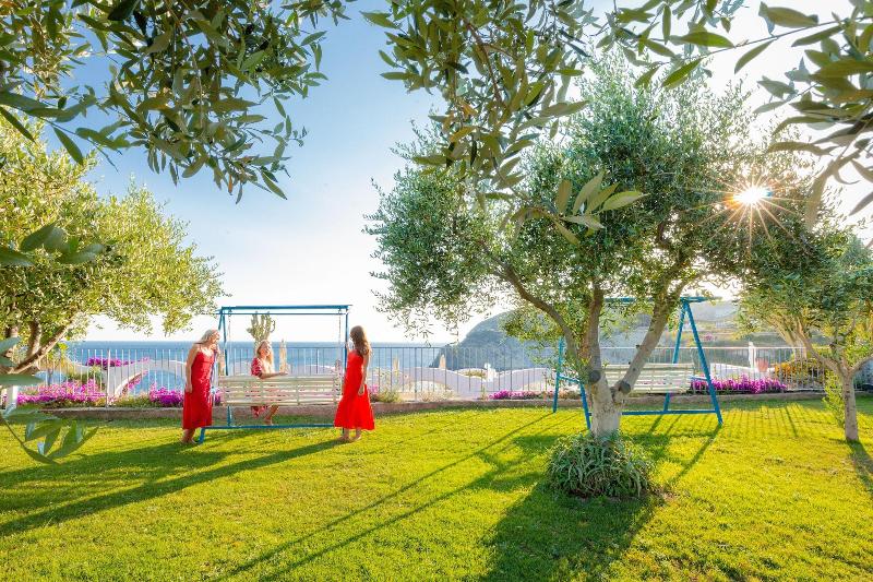 Отель Casa Adolfo Ischia