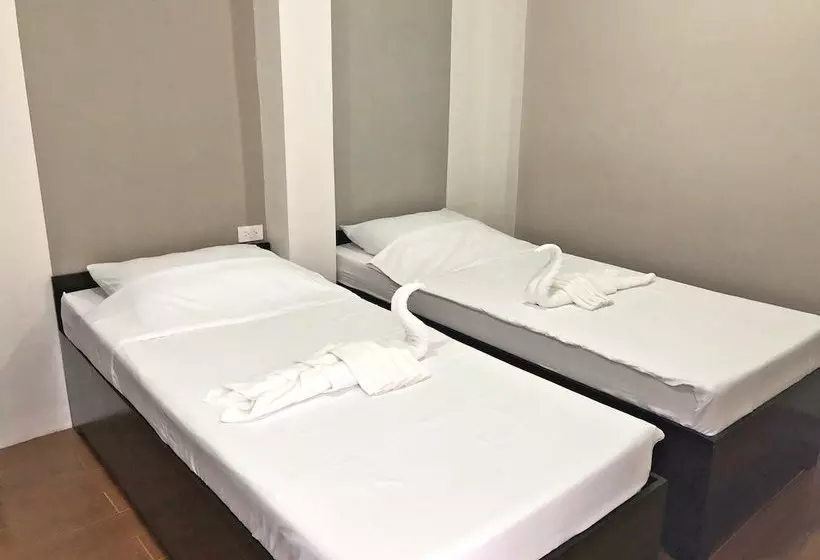 هتل Diamond Residences