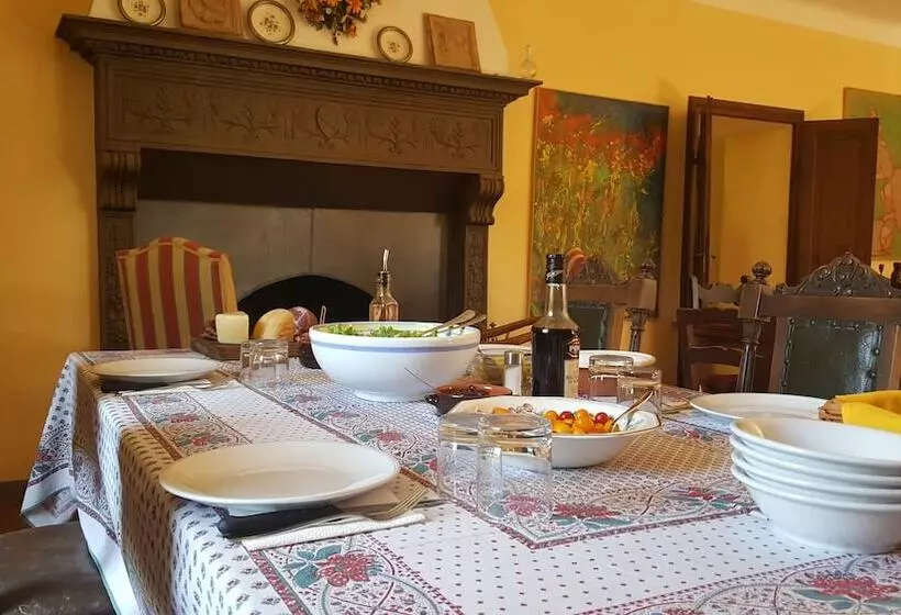 田舎風ホテル Agriturismo Bio Fattoria Di Pietra