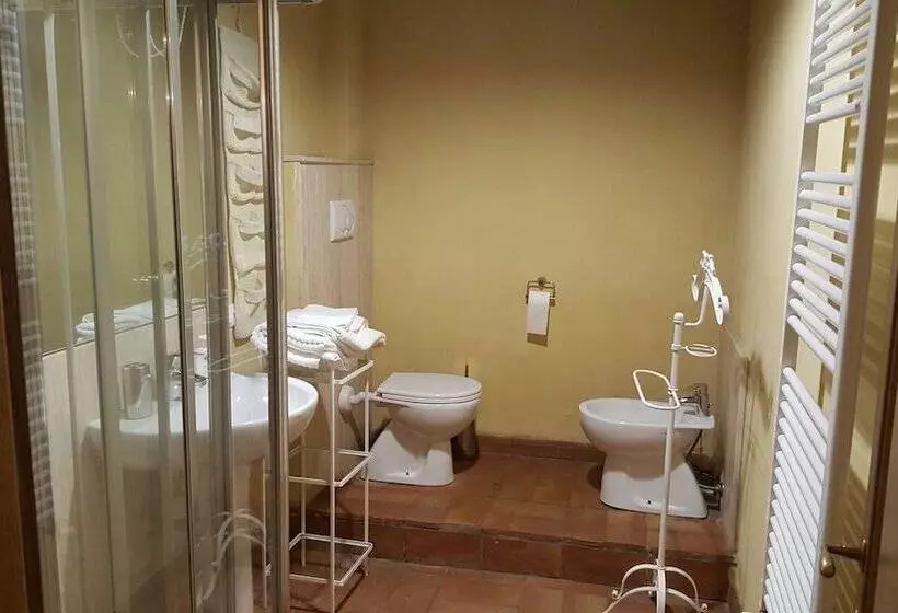 田舎風ホテル Agriturismo Bio Fattoria Di Pietra
