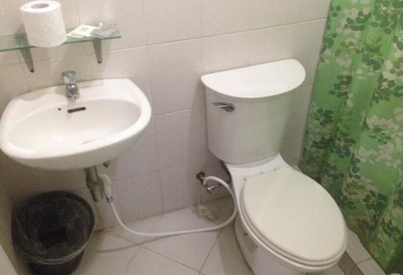 فندق Sun Moon Poolside