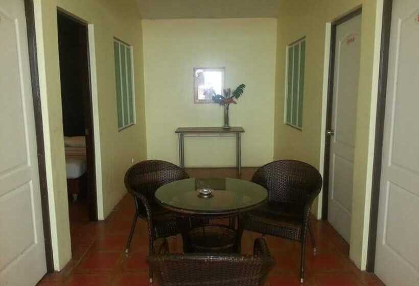 فندق Sun Moon Poolside