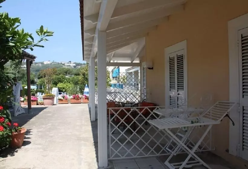 ホテル Villa Tre Sorelle