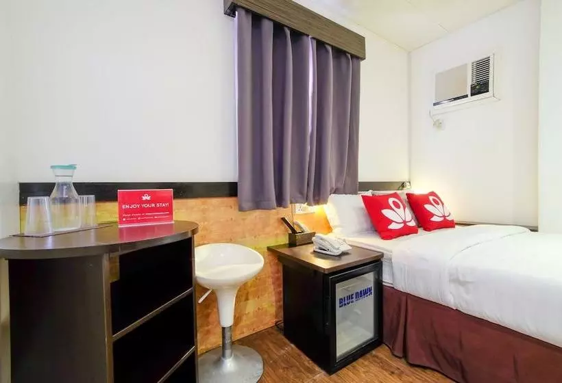 هتل Zen Rooms Blue Dawn Station 3