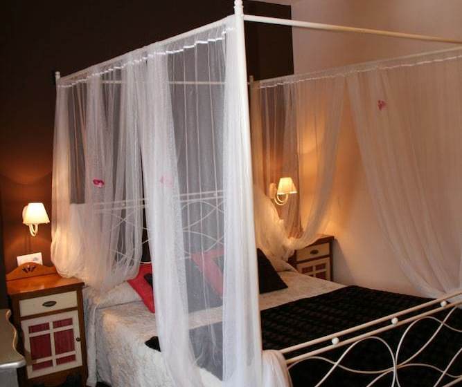 بنسيون Posada La Busta