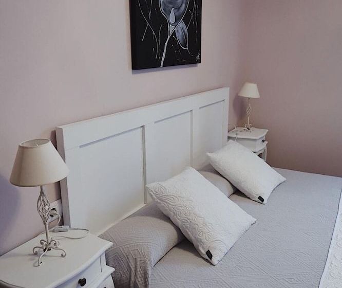 بنسيون Posada La Busta