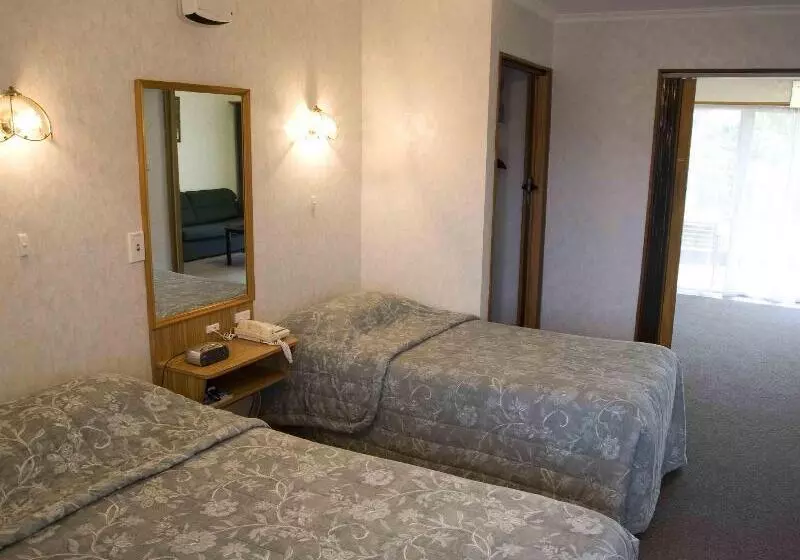 Parklands Motel & Apartments Te Anau