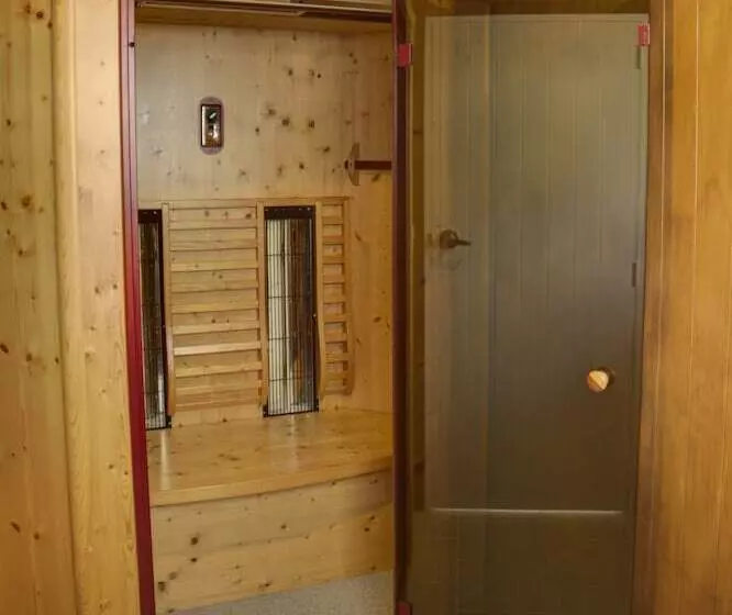 Parklands Motel & Apartments Te Anau