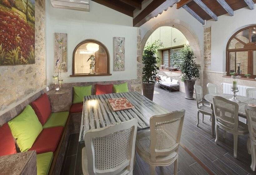 تختخواب و صبحانه Casa Mistela