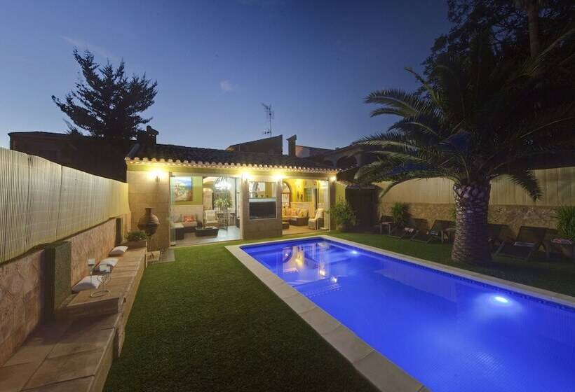 تختخواب و صبحانه Casa Mistela