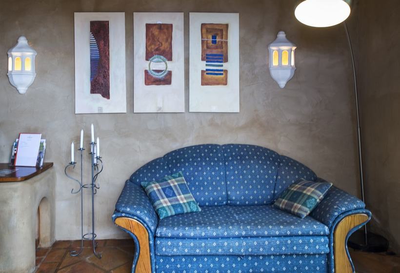 El Refugio Appartments & Villa