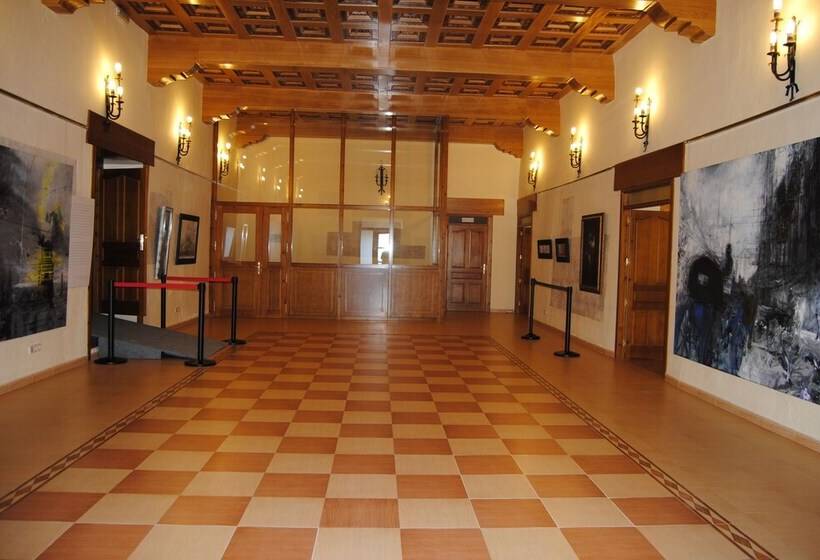 Hospedería Albergue Ntra Sra De Magallón