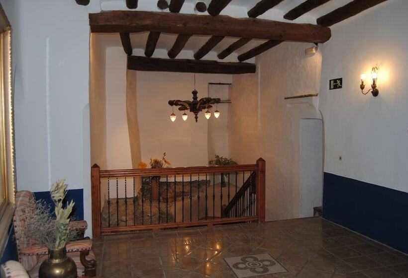 Hospedería Albergue Ntra Sra De Magallón