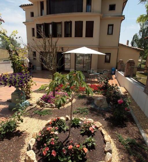 Hostal Infanta Dona Leonor