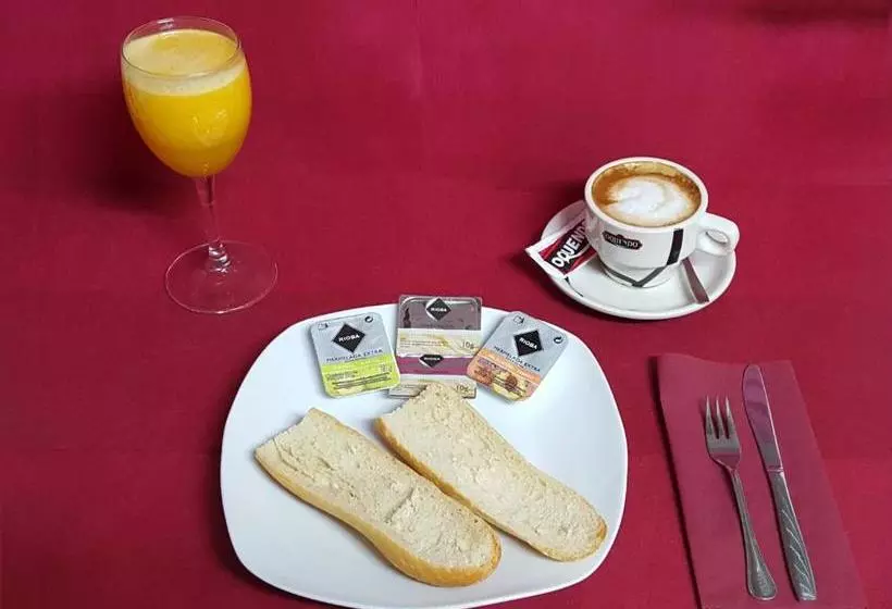 Hostal Infanta Dona Leonor